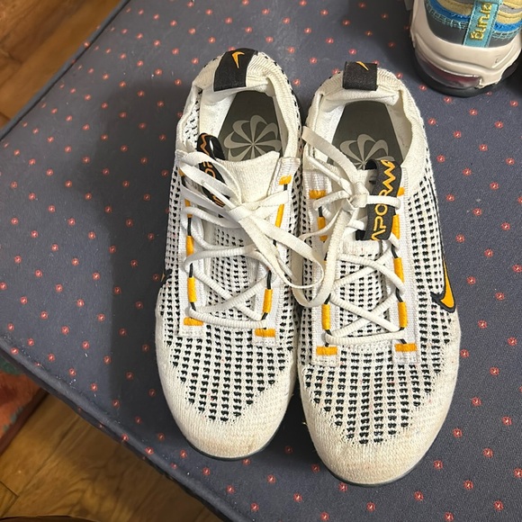 Nike vapormax - Picture 1 of 5
